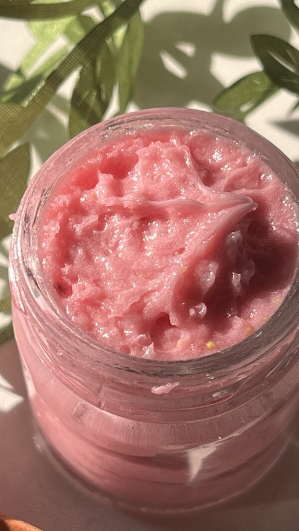 Strawberry Body Polish - Image 4